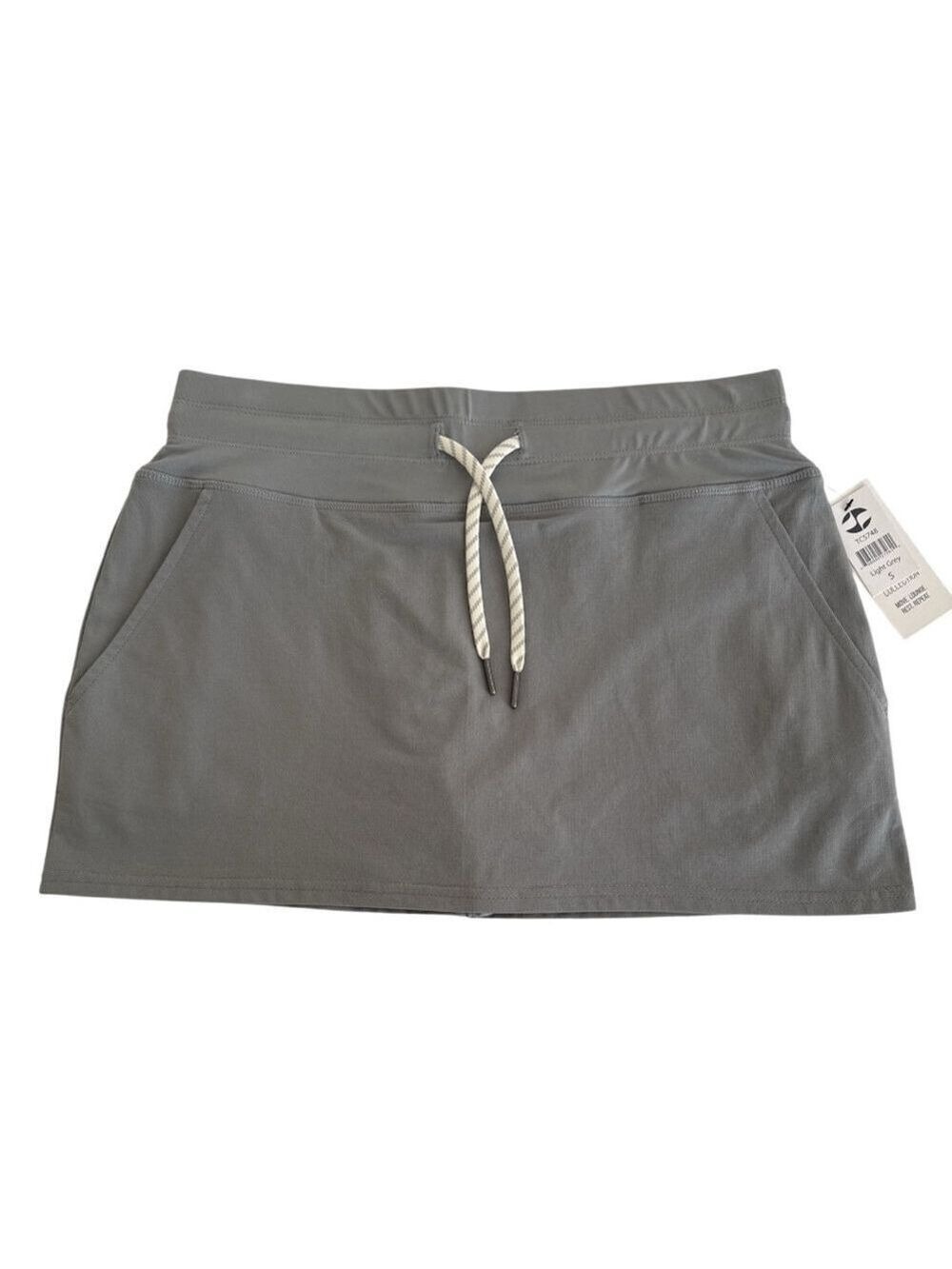 NWT Women's Split Coast Light Grey Skort Size Small